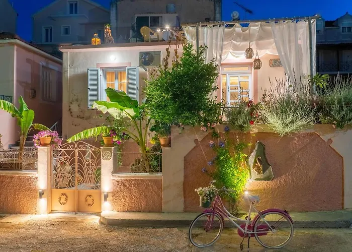 Flowers In The City - Elegant Home In Argostoli